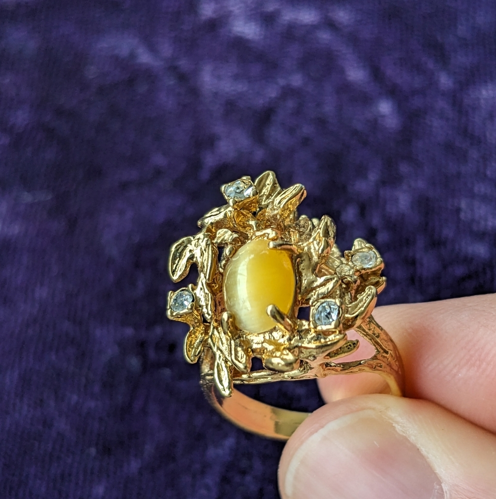 Vintage Gold Plated 3D Flower Branches Ring, Cat Eye Insert
